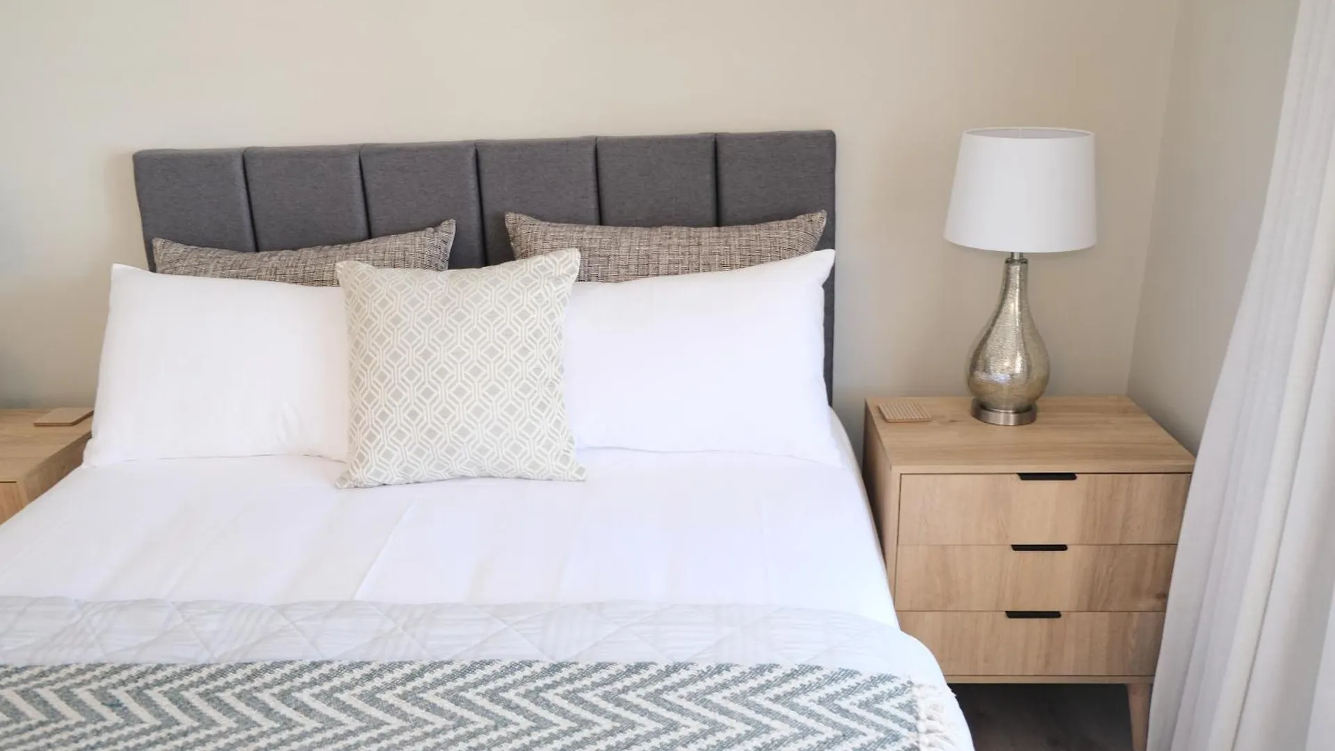 Guest house High Hedges Guest Suites Constantia Cape Town