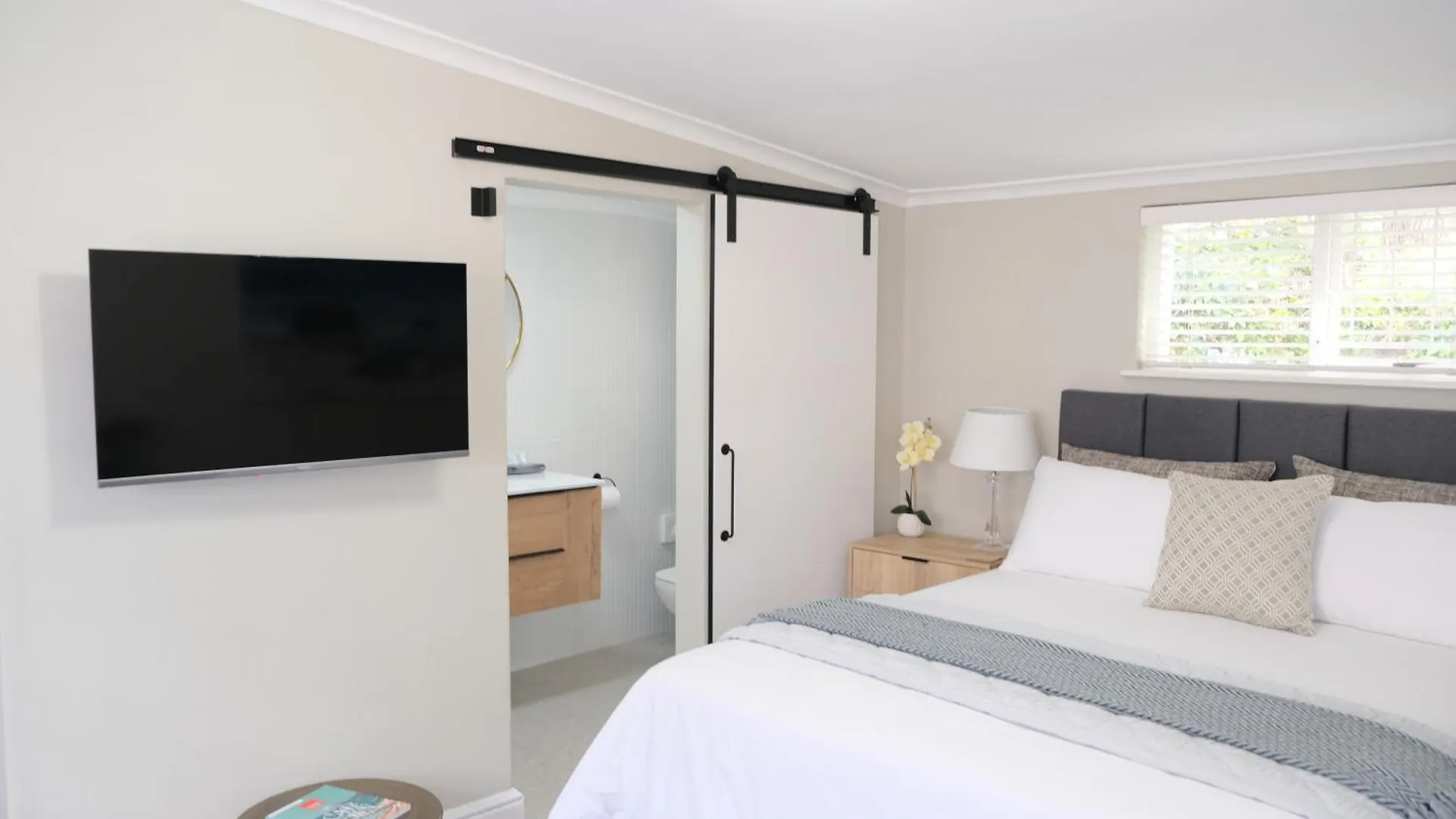 Guest house High Hedges Guest Suites Constantia Cape Town
